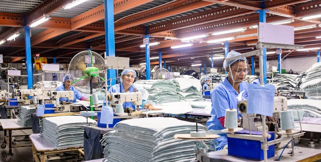 Manpower supply in UAE, Kuwait